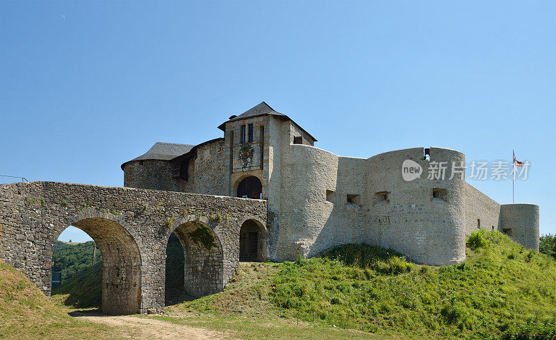 巴斯克地区的中世纪要塞