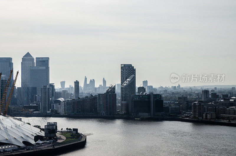 阿联酋格林威治半岛和市中心的鸟瞰图