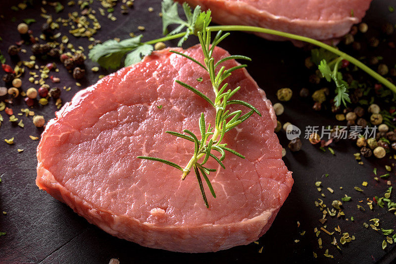 红肉和香料