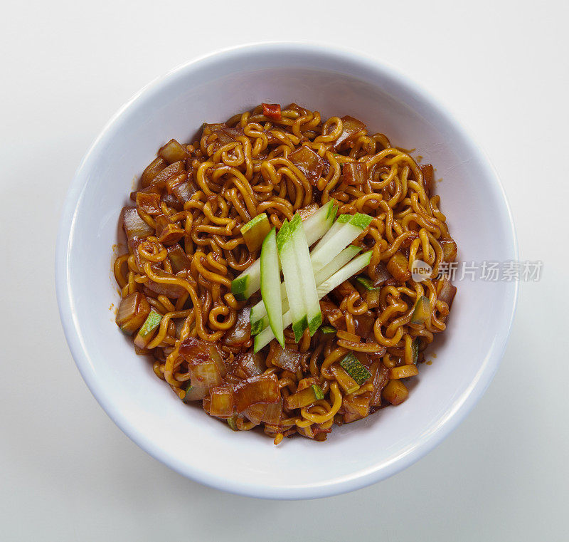 Jajangmyeon、豆豉面条