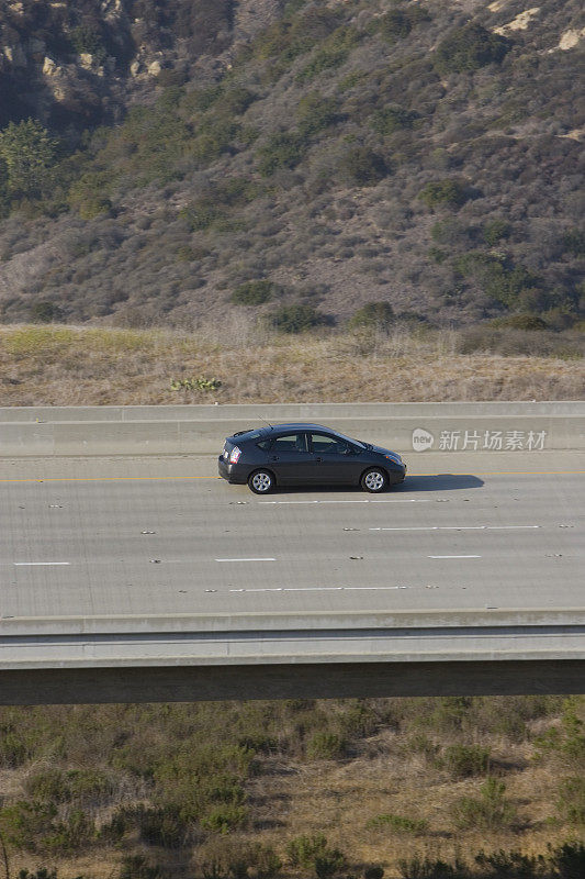 混合动力汽车(绿色)