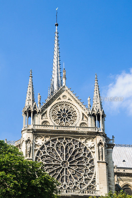 巴黎圣母院玫瑰窗
