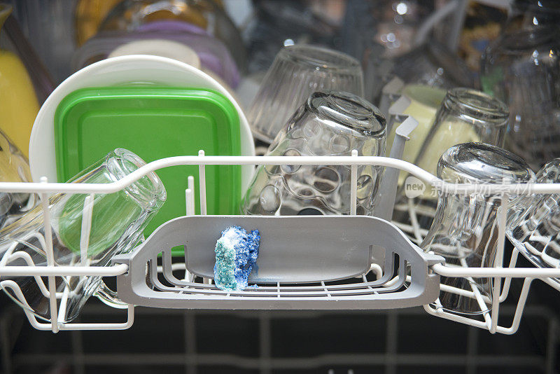 不熔化的洗碗机用洗涤
