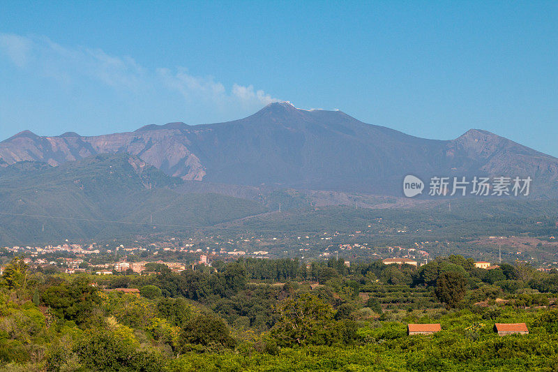 意大利西西里岛的埃特纳火山