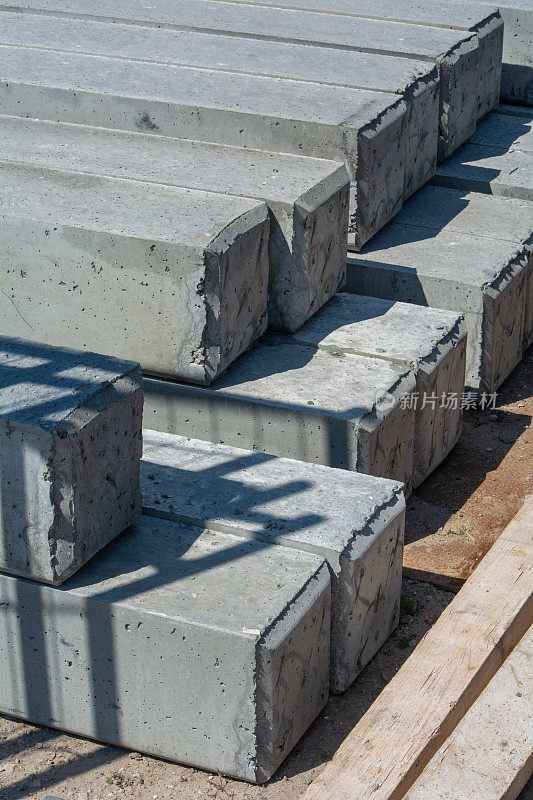 混凝土桩可供打桩机作为基础使用