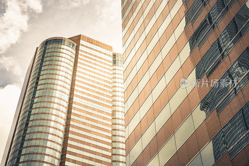 城市抽象背景，现代玻璃立面细节，办公商务建筑