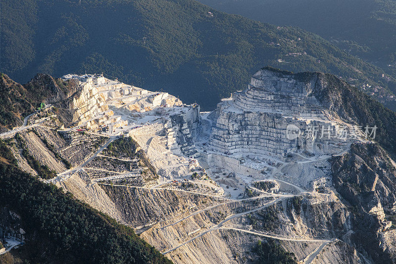 卡拉拉大理石采石场(意大利托斯卡纳)
