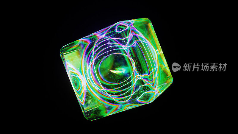 绿色透明霓虹灯立方体在黑色孤立的背景。立方体内部的激光线可以创建形状。万花筒。