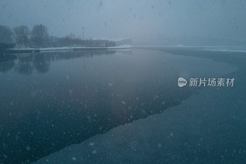 挪威卑尔根的大雪