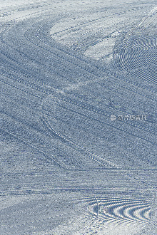 空白的滑雪滑雪道