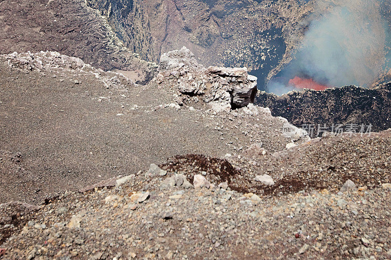 火山中的熔岩