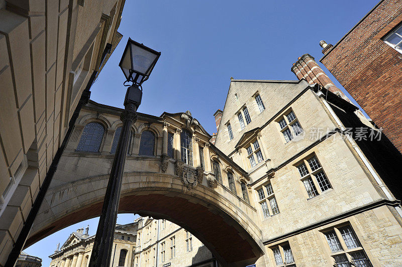 叹息桥。牛津大学。