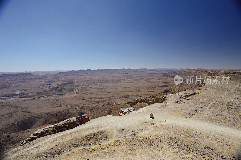 内盖夫沙漠景观山脉鸟瞰图