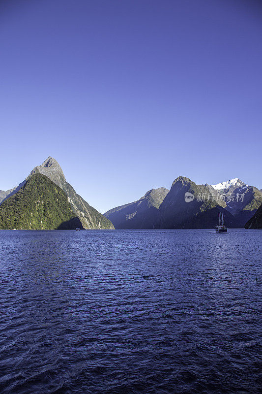 米尔福德声音景观全景，南岛，新西兰