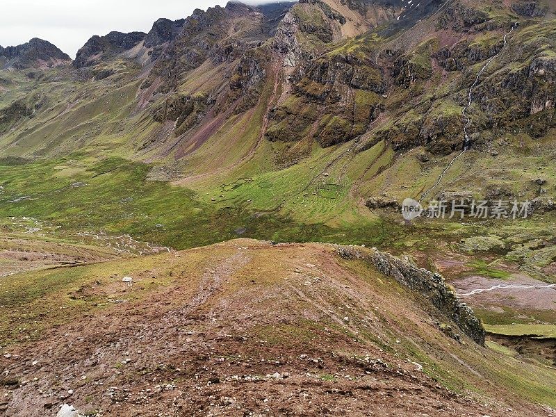 彩虹山