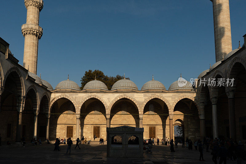 Süleymaniye清真寺由建筑师Sinan建造