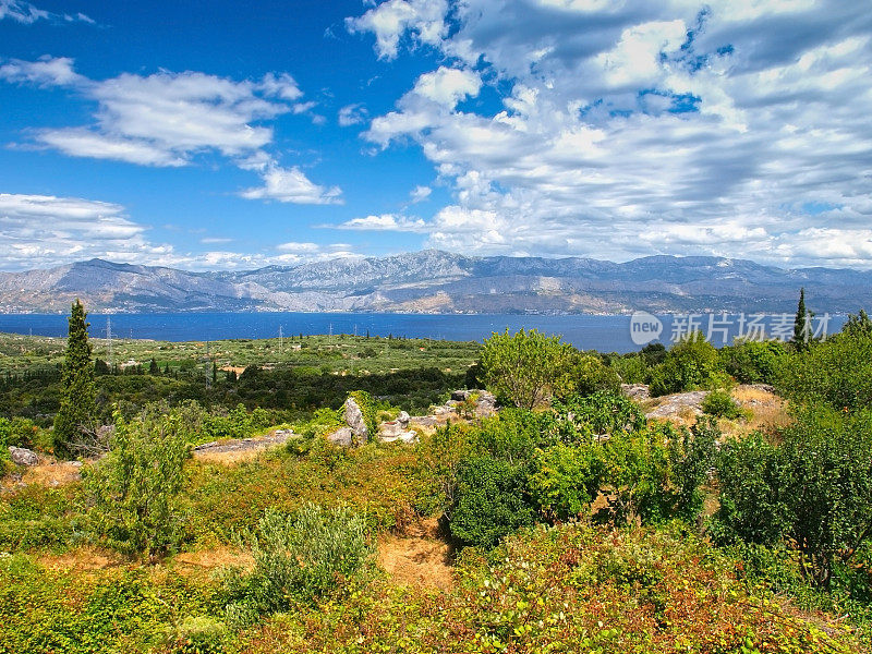 天堂布拉克岛海岸线