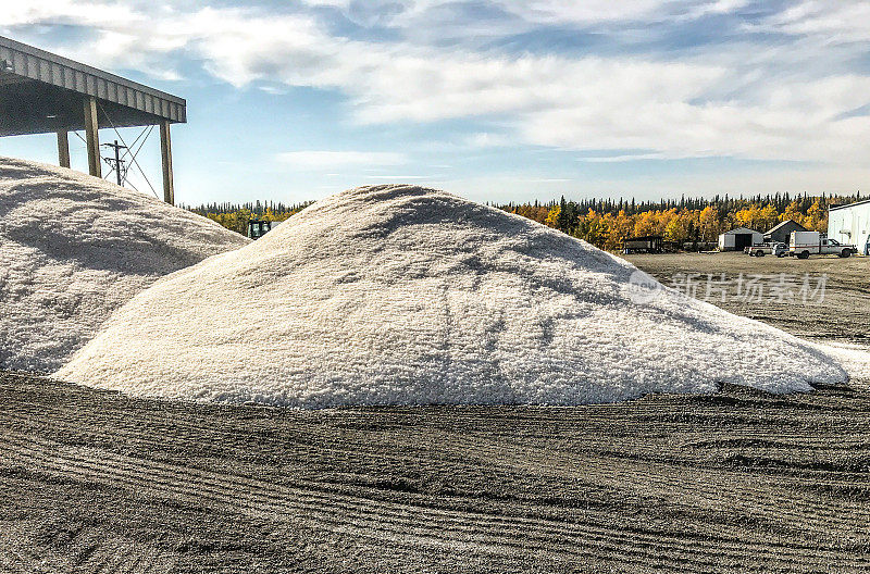 用于除雪的盐堆