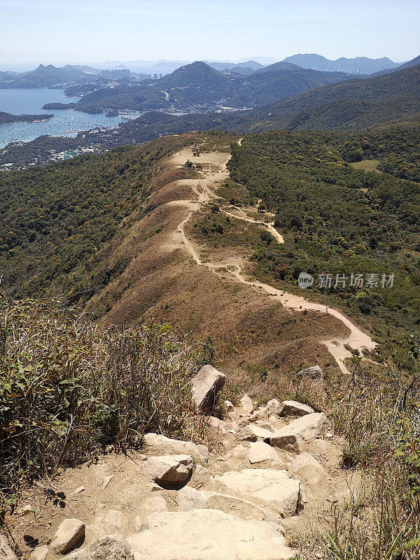 从香港马鞍山昂坪高原俯瞰风景