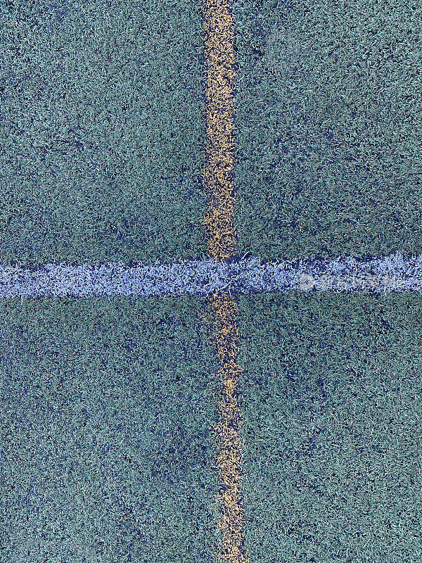 草足球场地线的抽象背景