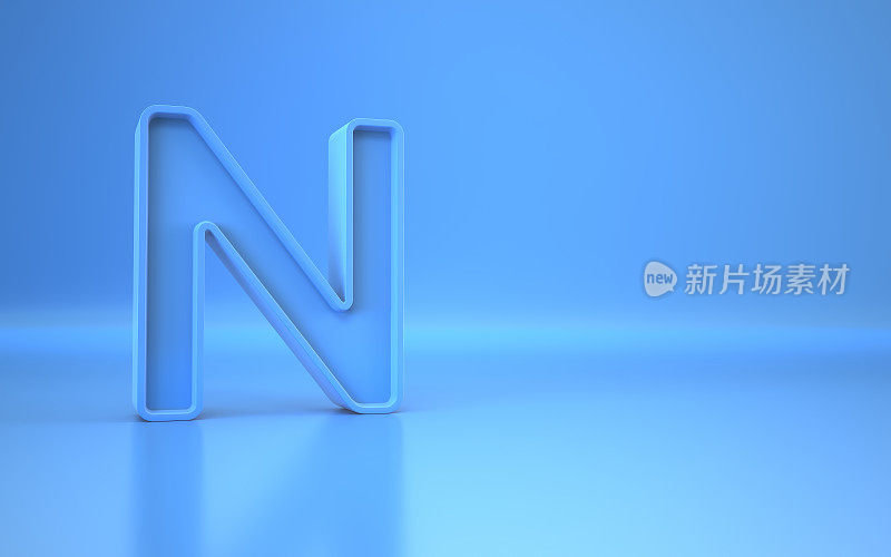 字母N坐在蓝色无尽的背景