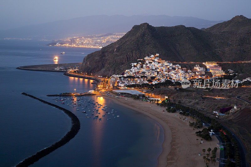 黎明前的特雷西塔斯海滩，特内里费岛，加那利群岛，西班牙，大西洋，欧洲