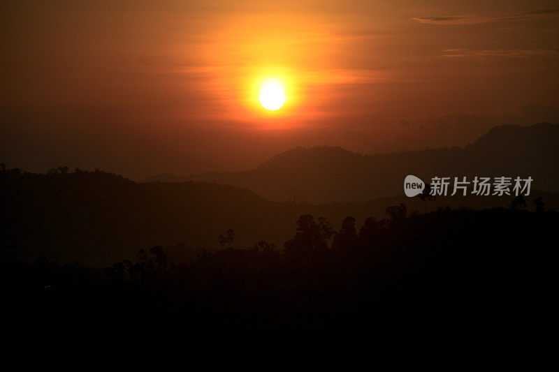 亚齐，seulawah山之间的日出景象