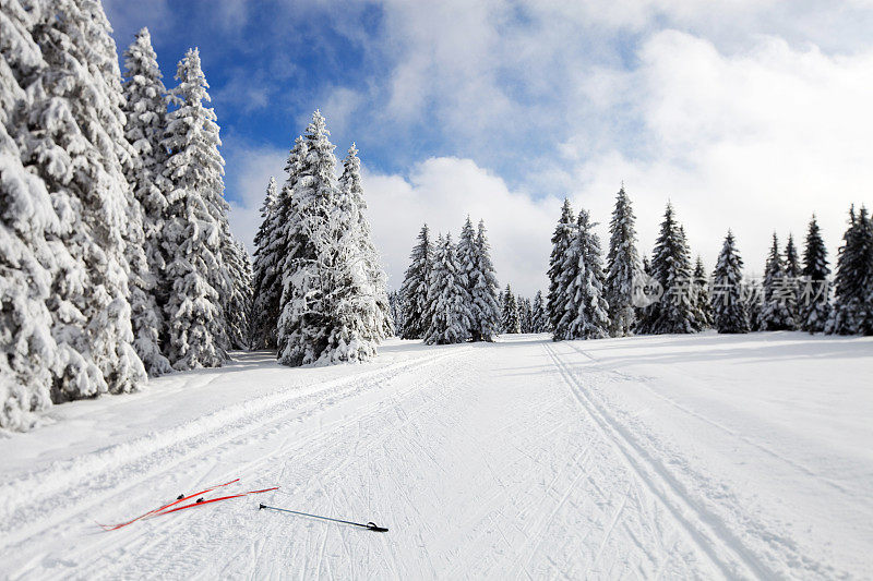 在一个美丽的冬日滑雪场，欧洲，斯洛文尼亚的罗格拉