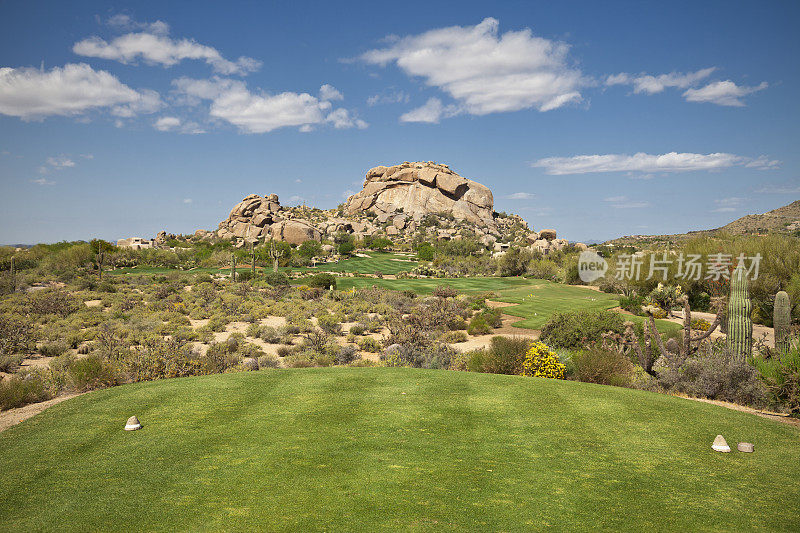 亚利桑那州高尔夫球场景观