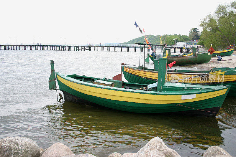 旧渔船