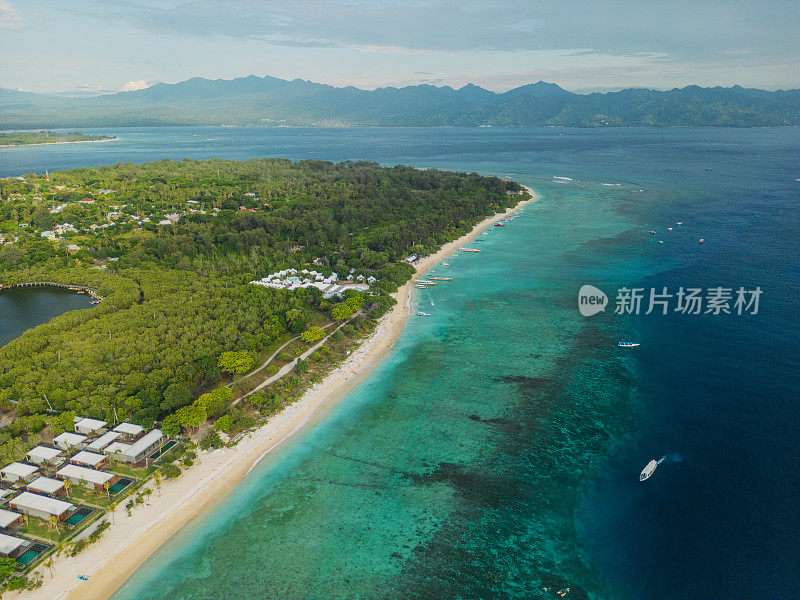 龙目岛海滩鸟瞰图