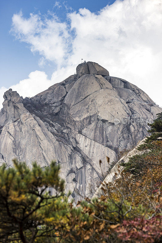 白云台山峰，韩国