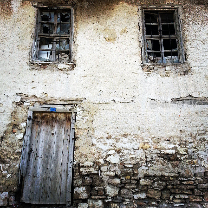 旧木门和窗户