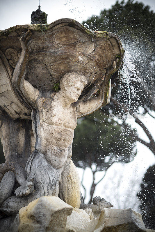 意大利罗马博卡德拉真理广场的海王星喷泉