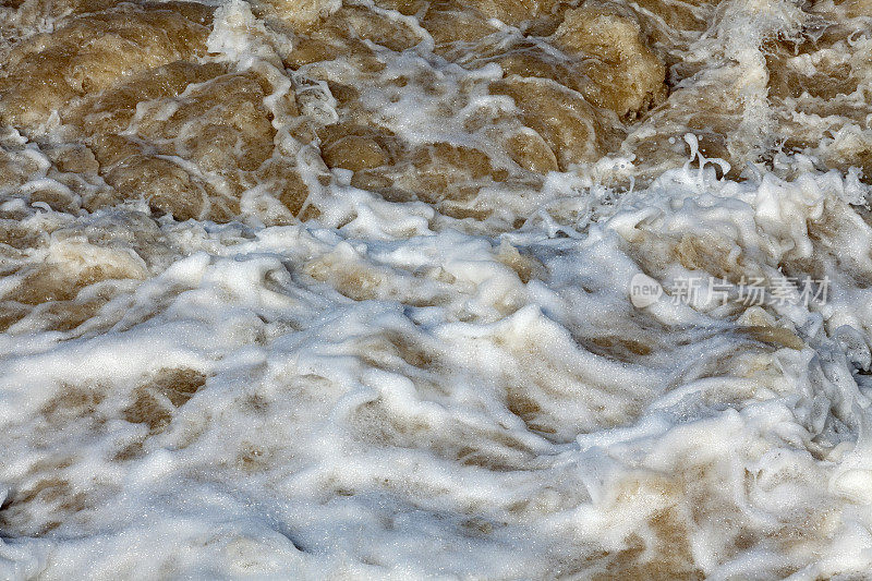 起泡沫的水的背景