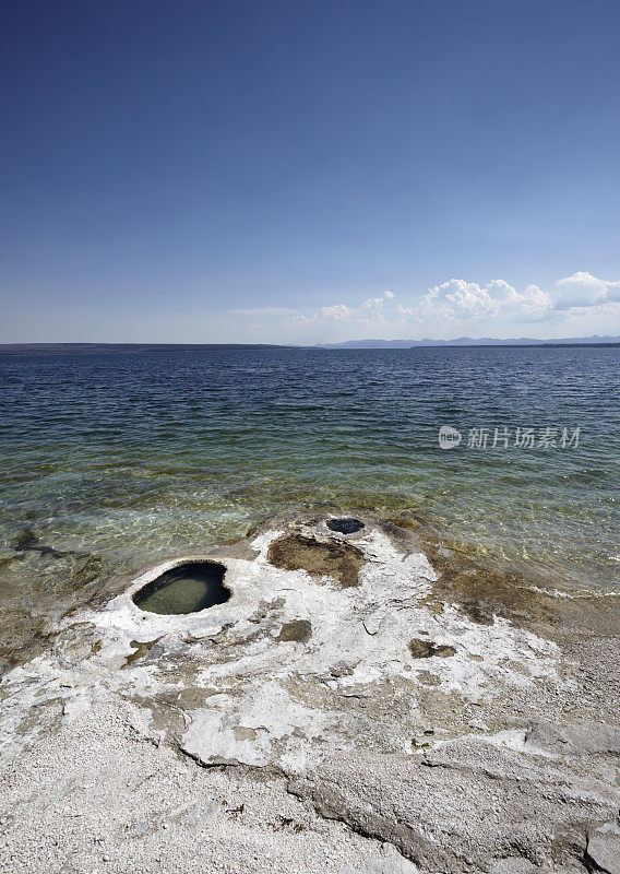 黄石公园:温泉和湖泊