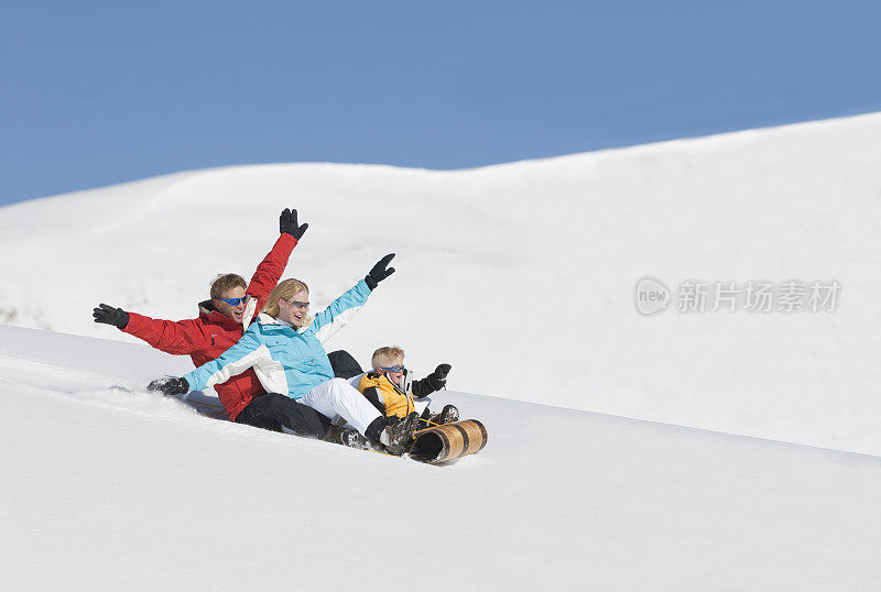 科罗拉多州的家庭雪橇