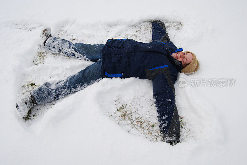 雪的天使