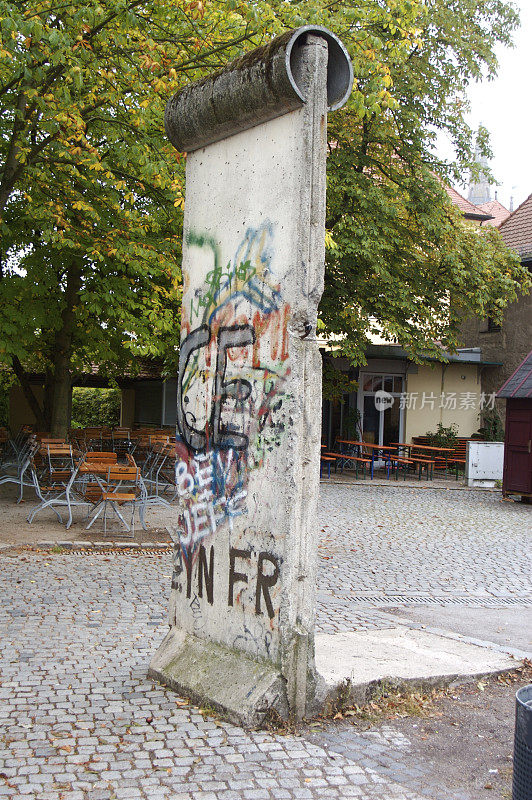 位于德国安斯巴赫的旧柏林墙