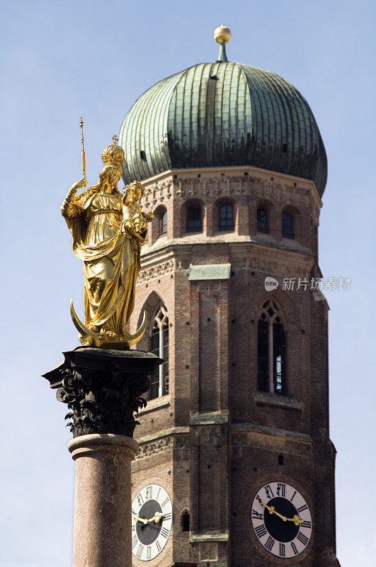 玛丽安雕像和大教堂，德国慕尼黑