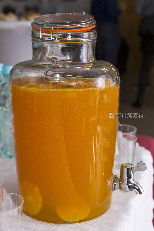 罐装橙汁