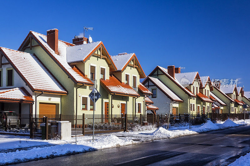 冬季住宅区，什切青，波兰