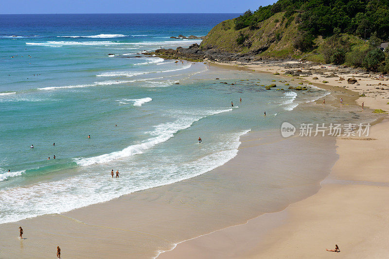 从上面拍摄的海滩场景-沃特戈斯海滩，拜伦湾