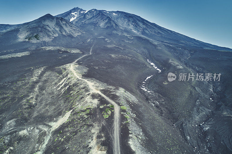 科兹尔斯基火山航拍。