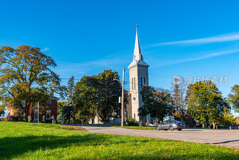黑斯廷斯镇街景，卡梅尔山圣母，加拿大安大略省