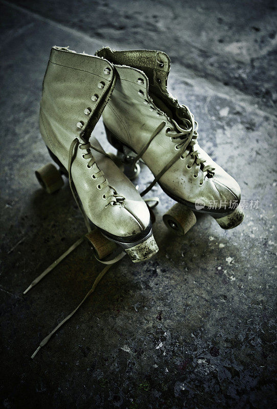复古的溜冰鞋
