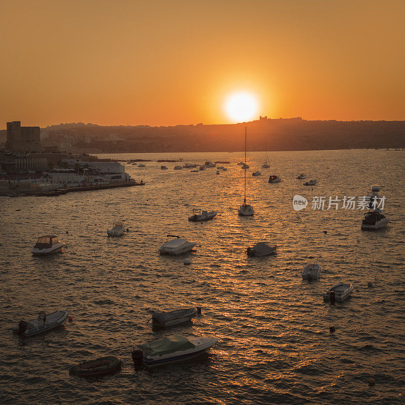 马耳他圣保罗湾的日落