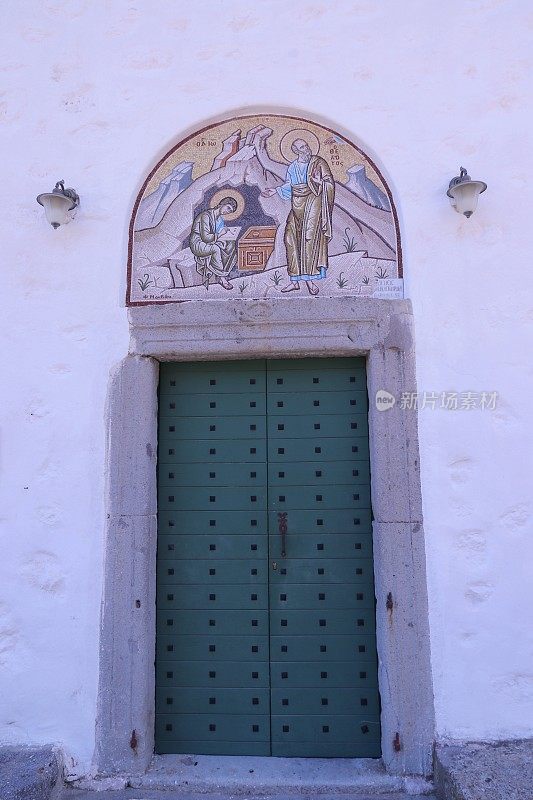门上的马赛克，圣约翰修道院的神学家
