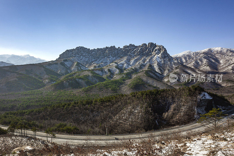 v102风山蔚山岩