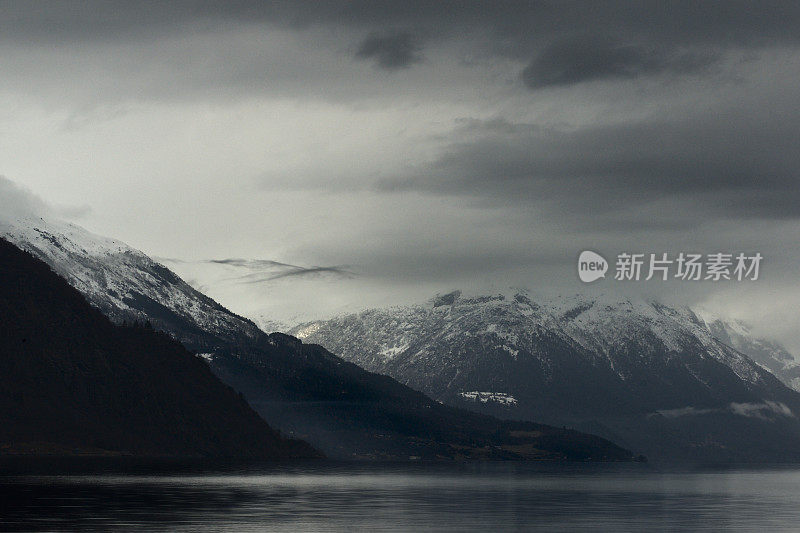 戏剧性的Sognefjord,挪威